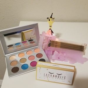 💛Host Pick💛 Eye set!